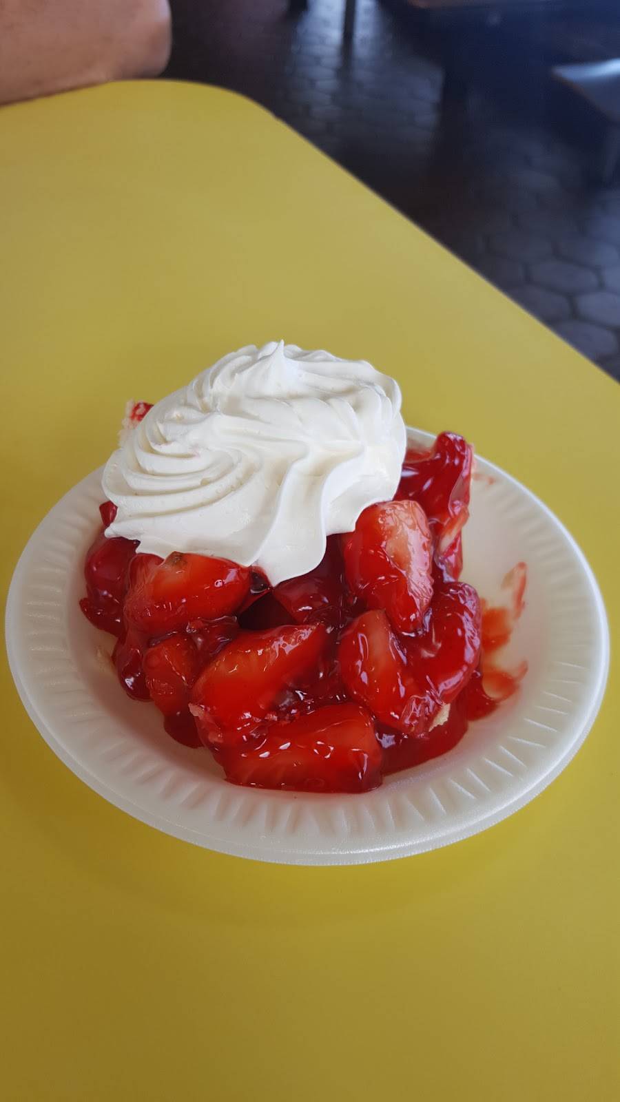 Willow | restaurant | 1011 N Main St, Celina, OH 45822, USA | 4195864180 OR +1 419-586-4180