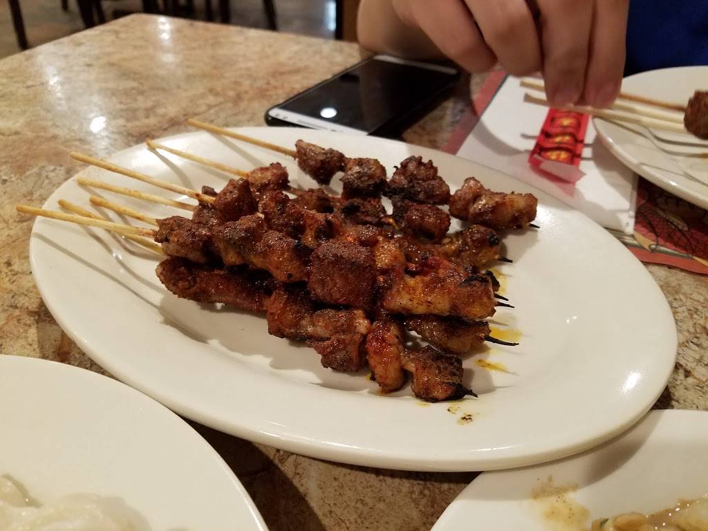 Golden Garden | restaurant | 9 Highland Ave, Malden, MA 02148, USA | 7813223708 OR +1 781-322-3708