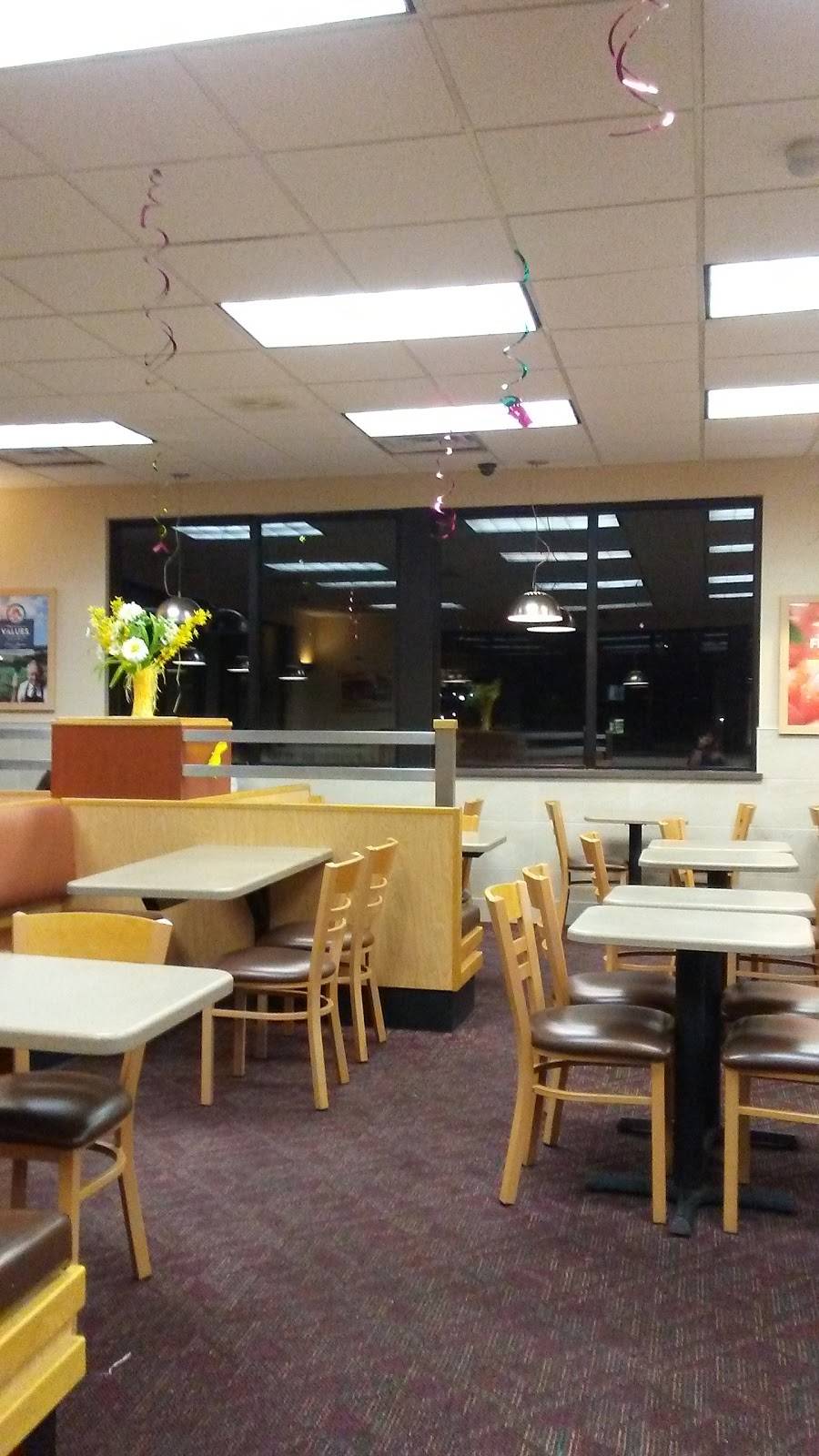 Wendys | restaurant | 5901 Peach St, Erie, PA 16509, USA | 8148682839 OR +1 814-868-2839