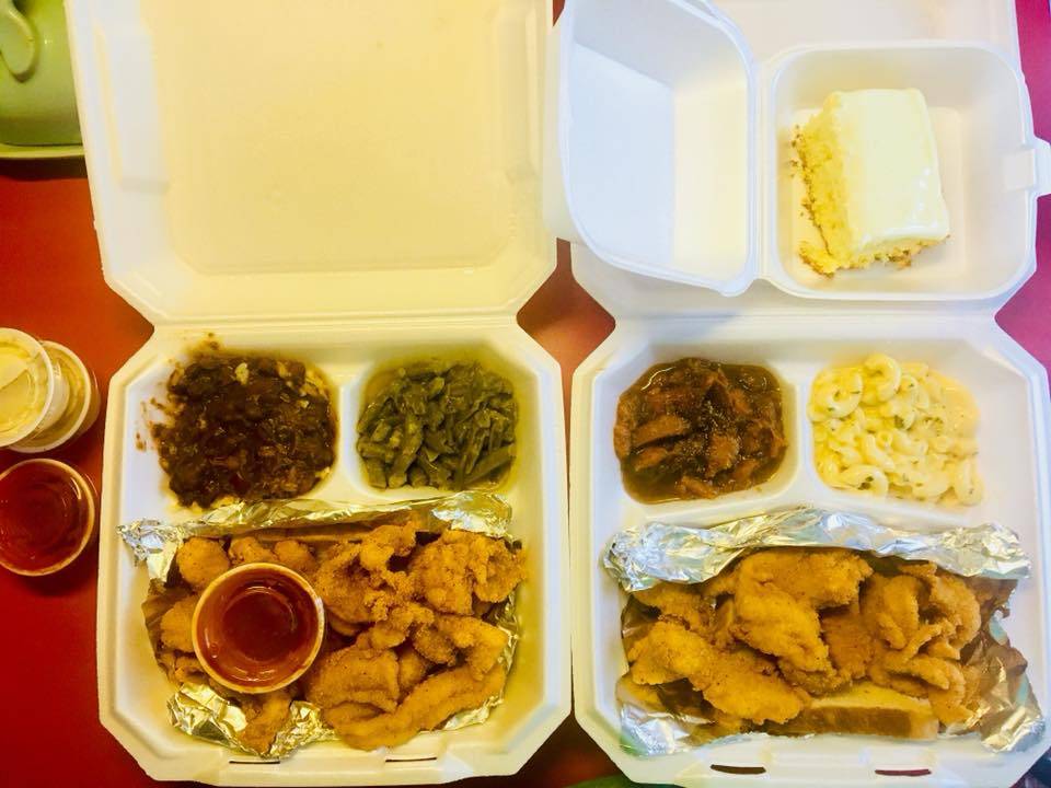 Nannys Soul Food | restaurant | 2410 SE 6th Ave, Topeka, KS 66607, USA | 7852333322 OR +1 785-233-3322