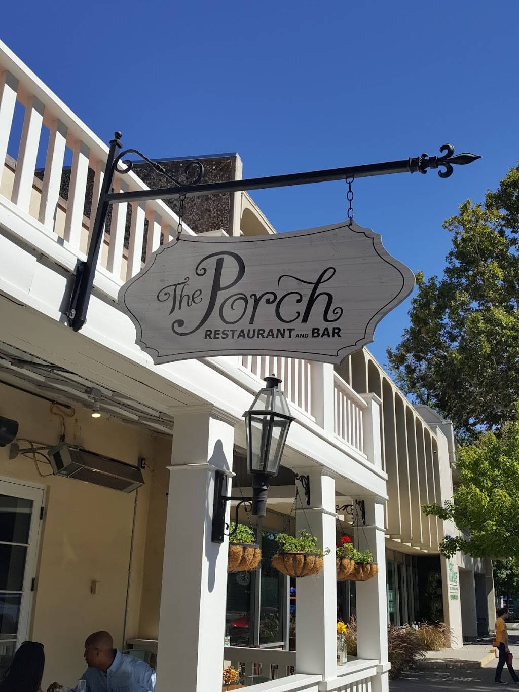 The Porch Restaurant & Bar | restaurant | 1815 K St, Sacramento, CA 95811, USA | 9164442423 OR +1 916-444-2423