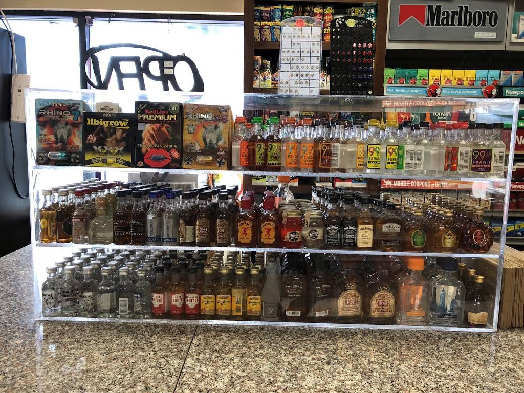 EZ Mart | Food & Liquor & Taqueria | restaurant | 2956, 112 W California Ave, Fresno, CA 93706, USA | 5597217119 OR +1 559-721-7119