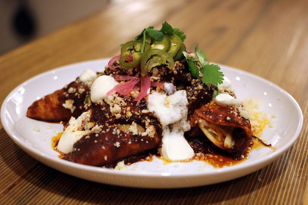 El Jefe Denver | restaurant | 2450 W 44th Ave, Denver, CO 80211, USA | 7203897615 OR +1 720-389-7615