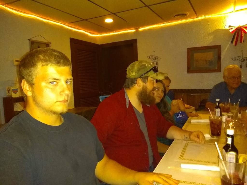 Harbor Lite Restaurant | restaurant | 15543 IL-37, Whittington, IL 62897, USA | 6186292525 OR +1 618-629-2525