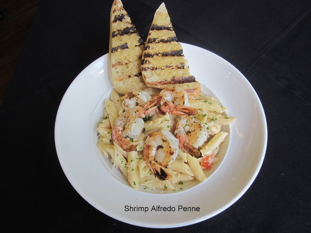 U-Turn Bar and Kitchen/Restaurant | restaurant | 7813 N Davis Hwy, Pensacola, FL 32514, USA | 8504721400 OR +1 850-472-1400