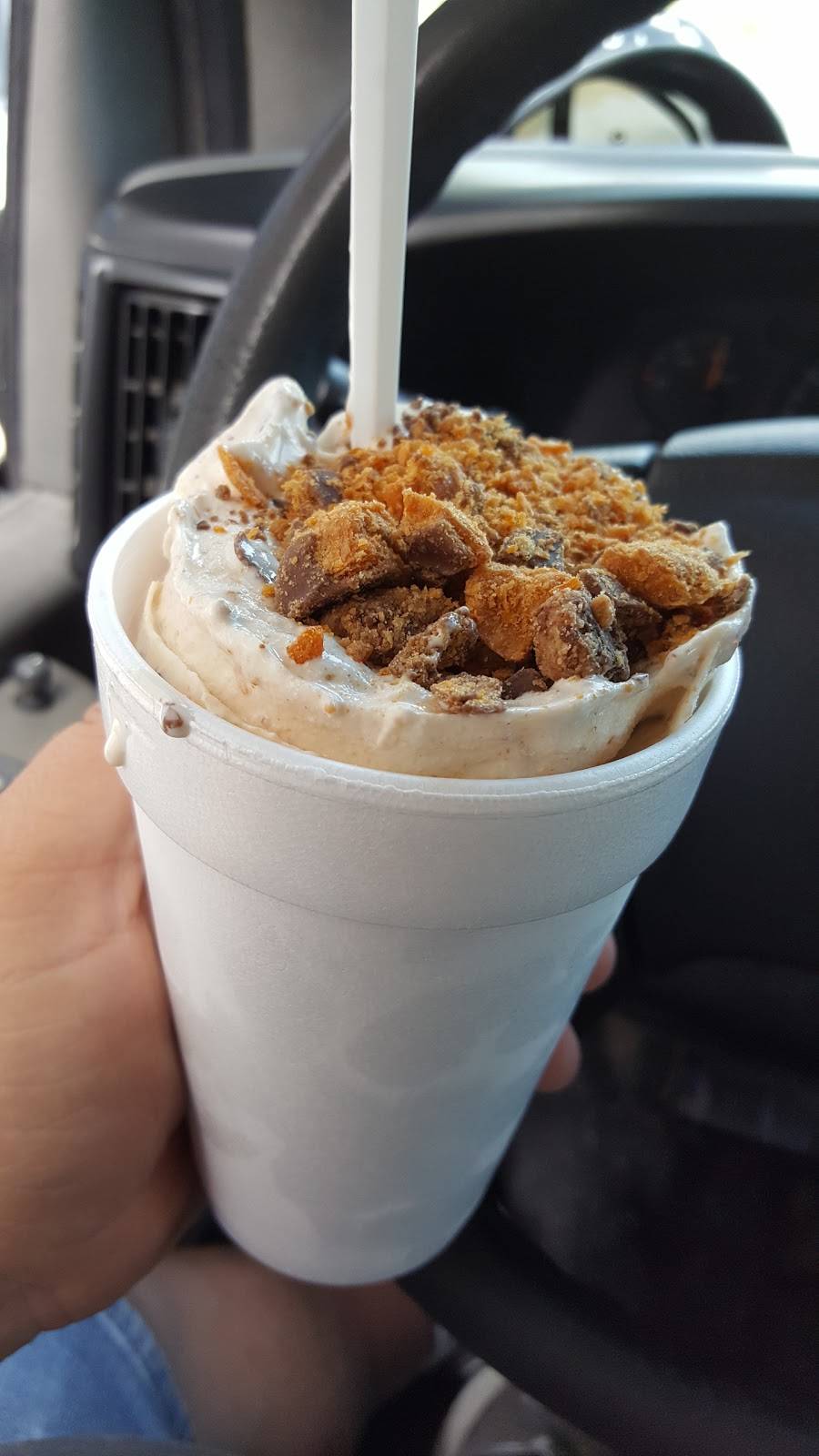 Albia Dairy Bar | restaurant | 803 S Clinton St, Albia, IA 52531, USA | 6419325358 OR +1 641-932-5358