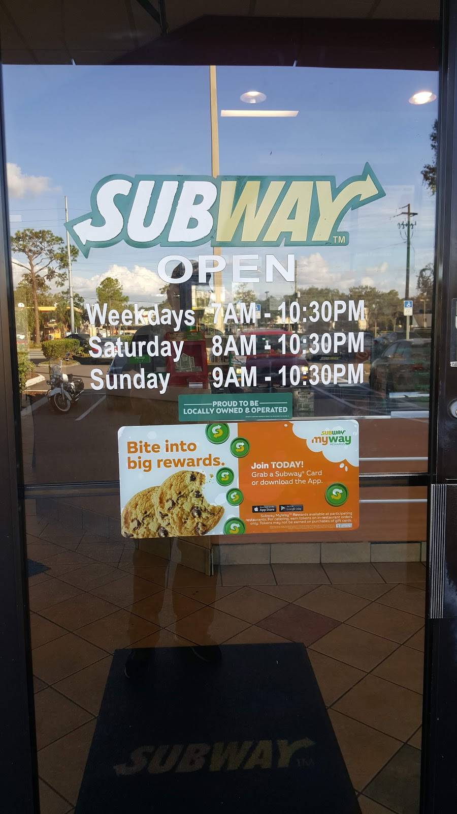 Subway Restaurants | restaurant | 12096 Anderson Rd, Tampa, FL 33625, USA | 8139630597 OR +1 813-963-0597