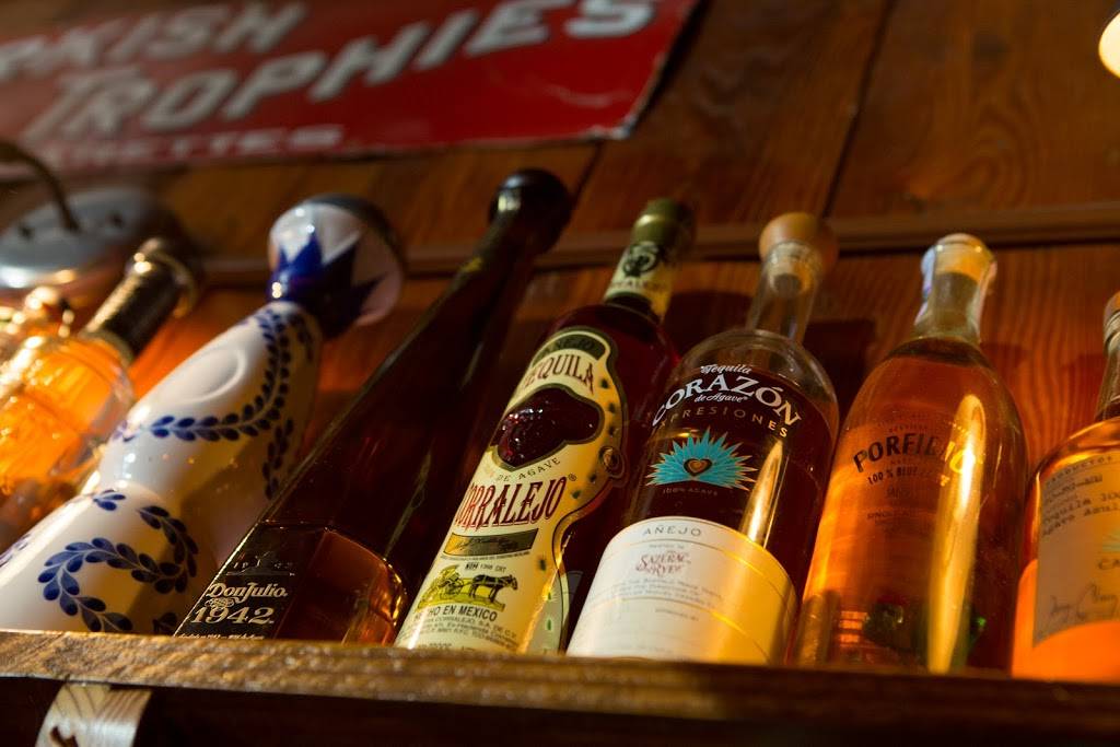 McMenamins Tavern & Pool | restaurant | 1716 NW 23rd Ave, Portland, OR 97210, USA | 5032270929 OR +1 503-227-0929