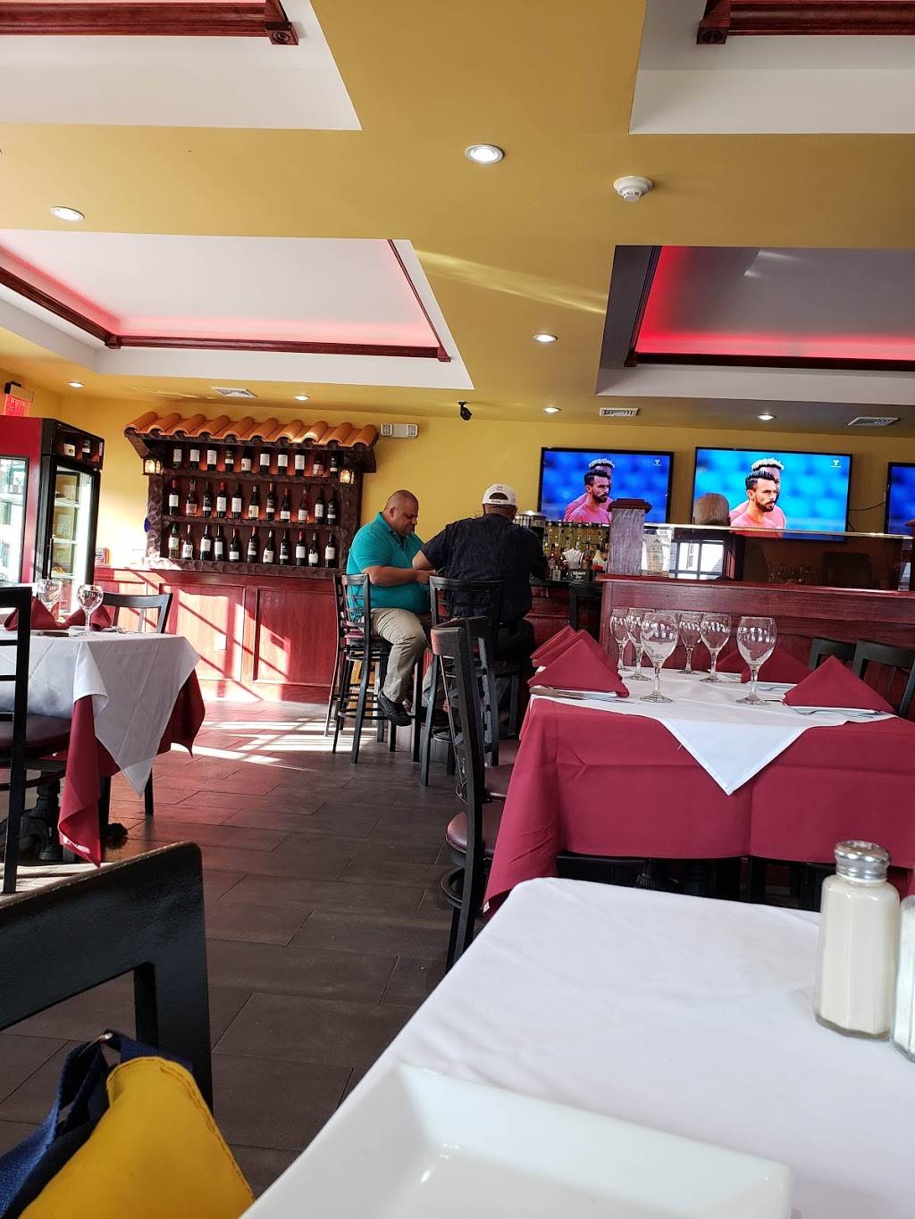 El Leño Steakhouse | restaurant | 640 Grier Ave, Elizabeth, NJ 07202, USA | 9084363710 OR +1 908-436-3710