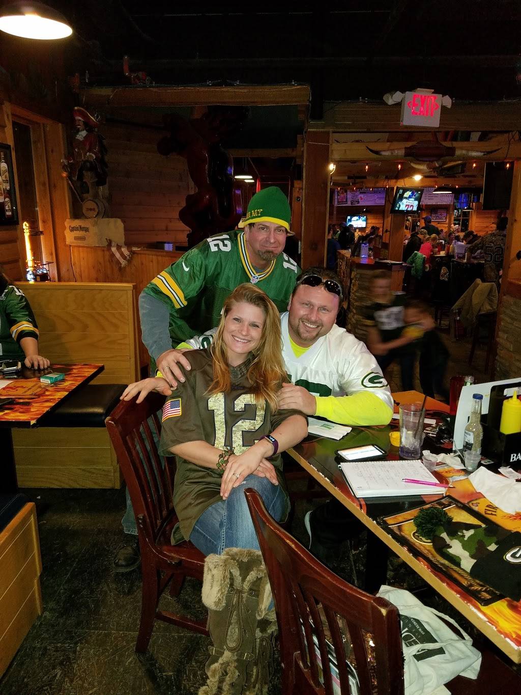 Bootz Saloon and Grill | restaurant | 8950 S 27th St, Oak Creek, WI 53154, USA | 4148569193 OR +1 414-856-9193