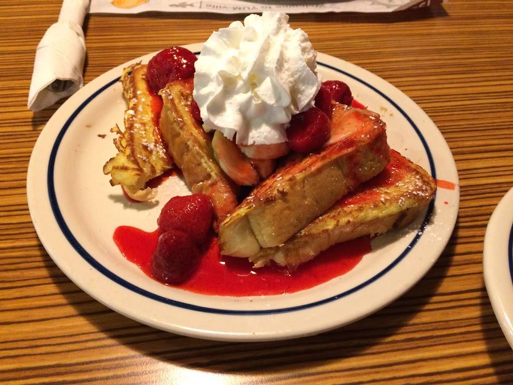 IHOP | restaurant | 133 B W Sunrise Hwy, Freeport, NY 11520, USA | 5164422668 OR +1 516-442-2668