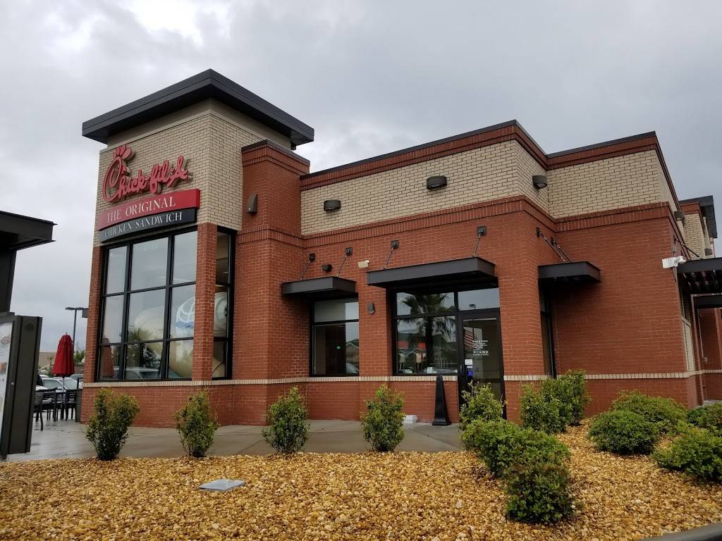 Chick-fil-A | restaurant | 1710 Blanding Blvd, Middleburg, FL 32068, USA | 9042918220 OR +1 904-291-8220