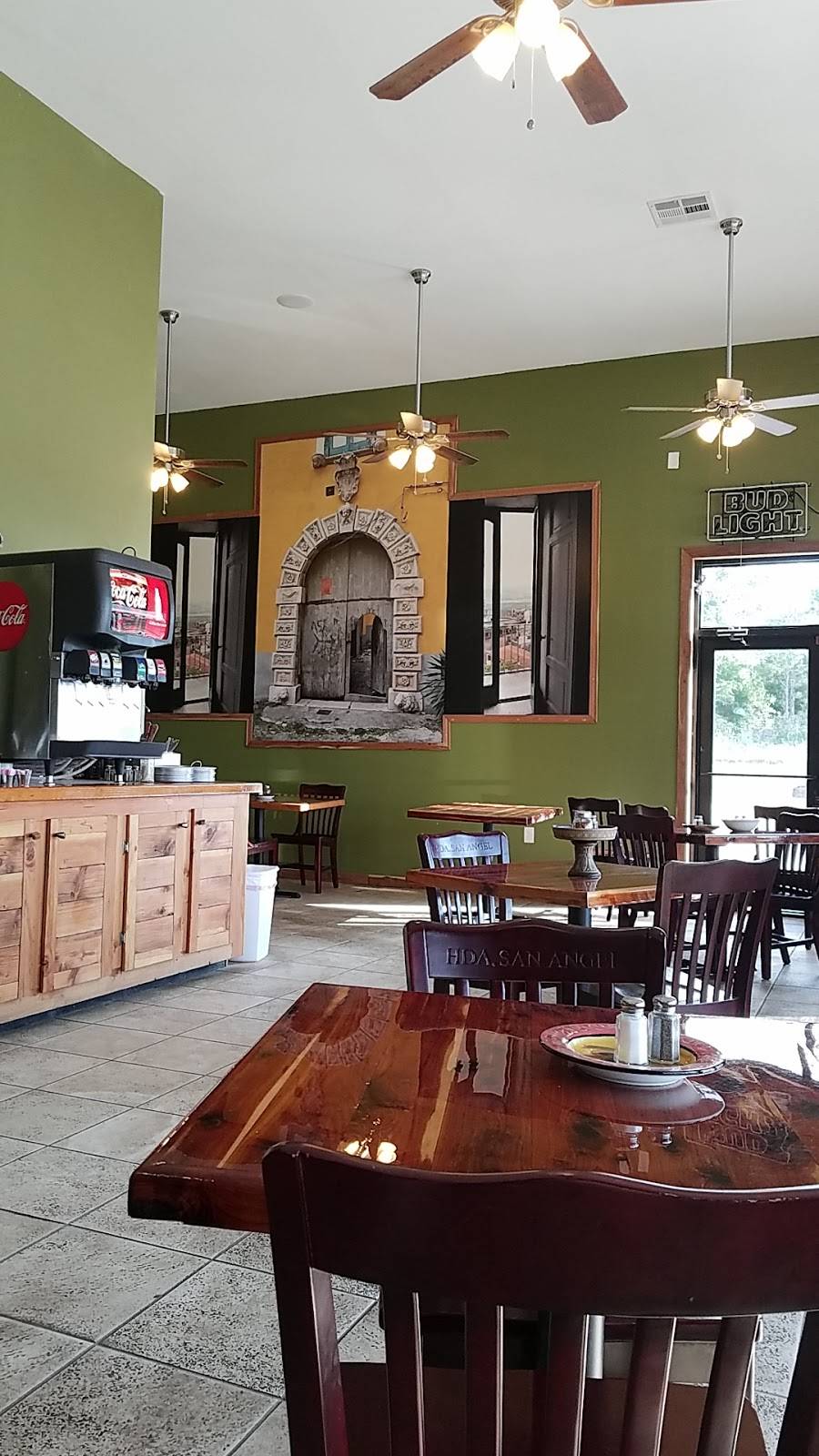 Consilina Pizzeria | restaurant | 1093 Hwy 95 N, Bastrop, TX 78602, USA | 5129855433 OR +1 512-985-5433