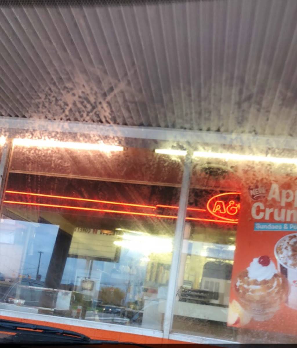 A&W | restaurant | 1467 Southfield Rd, Lincoln Park, MI 48146, USA | 3133825090 OR +1 313-382-5090