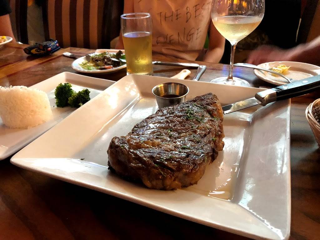 Atlantis Seafood & Steak | restaurant | 2284 Kalakaua Ave #201, Honolulu, HI 96815, USA | 8089226868 OR +1 808-922-6868