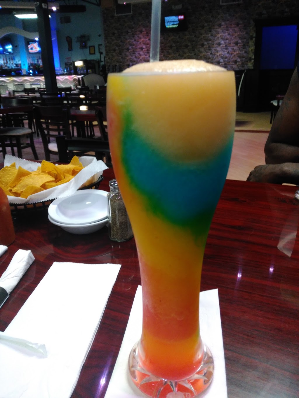 Ocielo Restaurant | restaurant | 4672 American Way, Memphis, TN 38118, USA | 9014543969 OR +1 901-454-3969