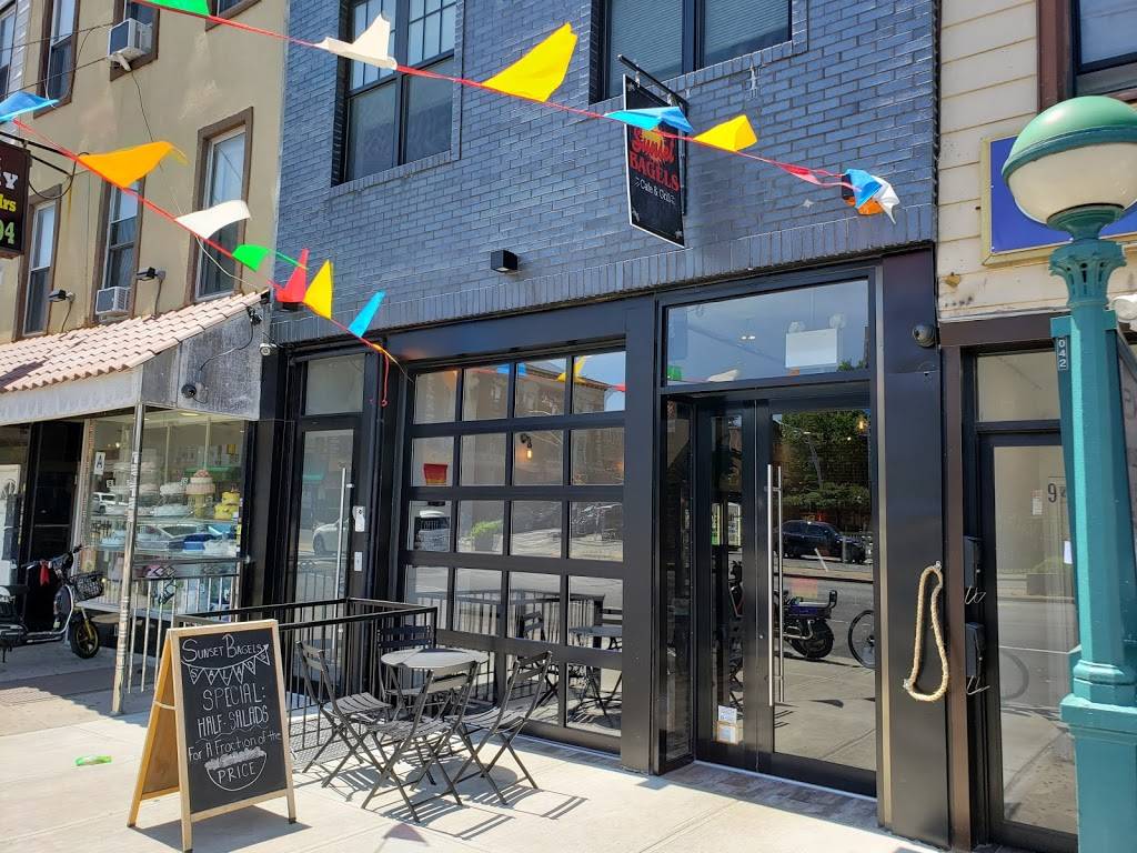 Sunset Bagels Cafe & Grill | restaurant | 946 4th Ave, Brooklyn, NY 11232, USA | 7185146422 OR +1 718-514-6422