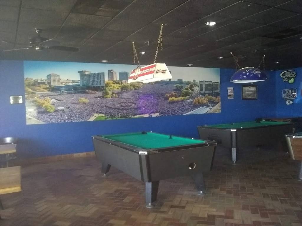 Valley One Pub & Grill | restaurant | 8906 E Pleasant Valley Rd, Pleasant Valley, MO 64068, USA | 8167812200 OR +1 816-781-2200