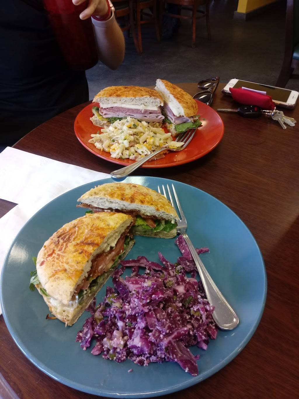 Bocco Deli | restaurant | 3010 E Central Ave, Wichita, KS 67214, USA | 3166180404 OR +1 316-618-0404