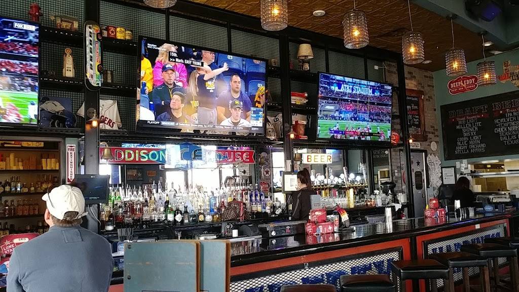 Addison Ice House | restaurant | 3875 Ponte Ave #250, Addison, TX 75001, USA | 9722180921 OR +1 972-218-0921