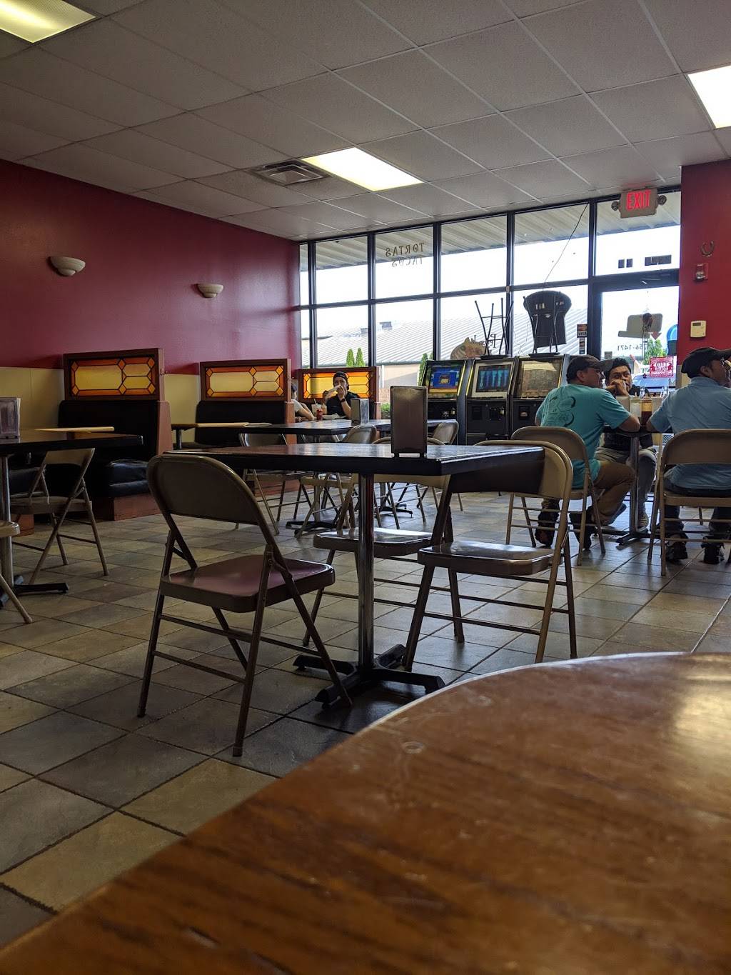 Alexs Taqueria | restaurant | 2323 S Old Missouri Rd, Springdale, AR 72764, USA | 4797561471 OR +1 479-756-1471