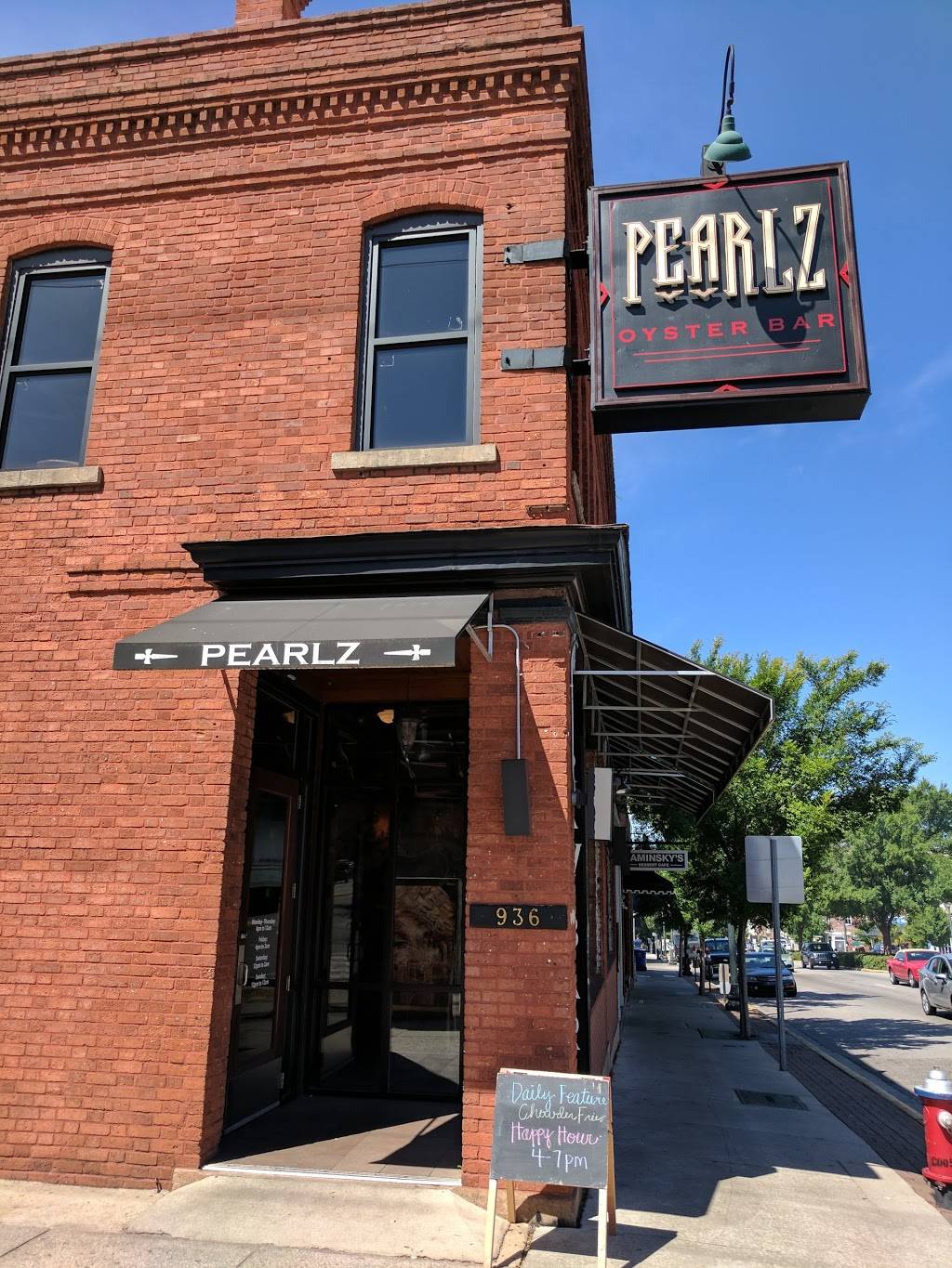 Pearlz Oyster Bar | restaurant | 936 Gervais St, Columbia, SC 29201, USA | 8036617741 OR +1 803-661-7741