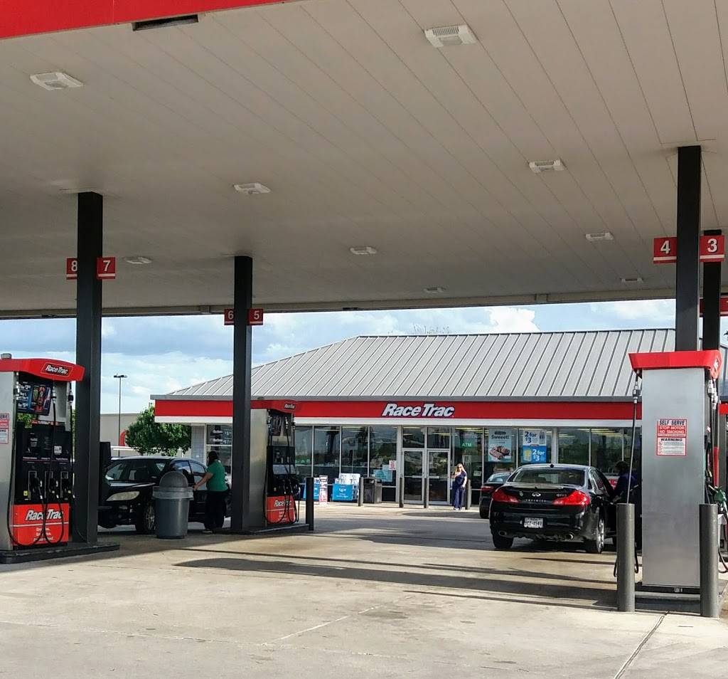 RaceTrac | cafe | 1703 S Loop 288, Denton, TX 76205, USA | 9403801909 OR +1 940-380-1909