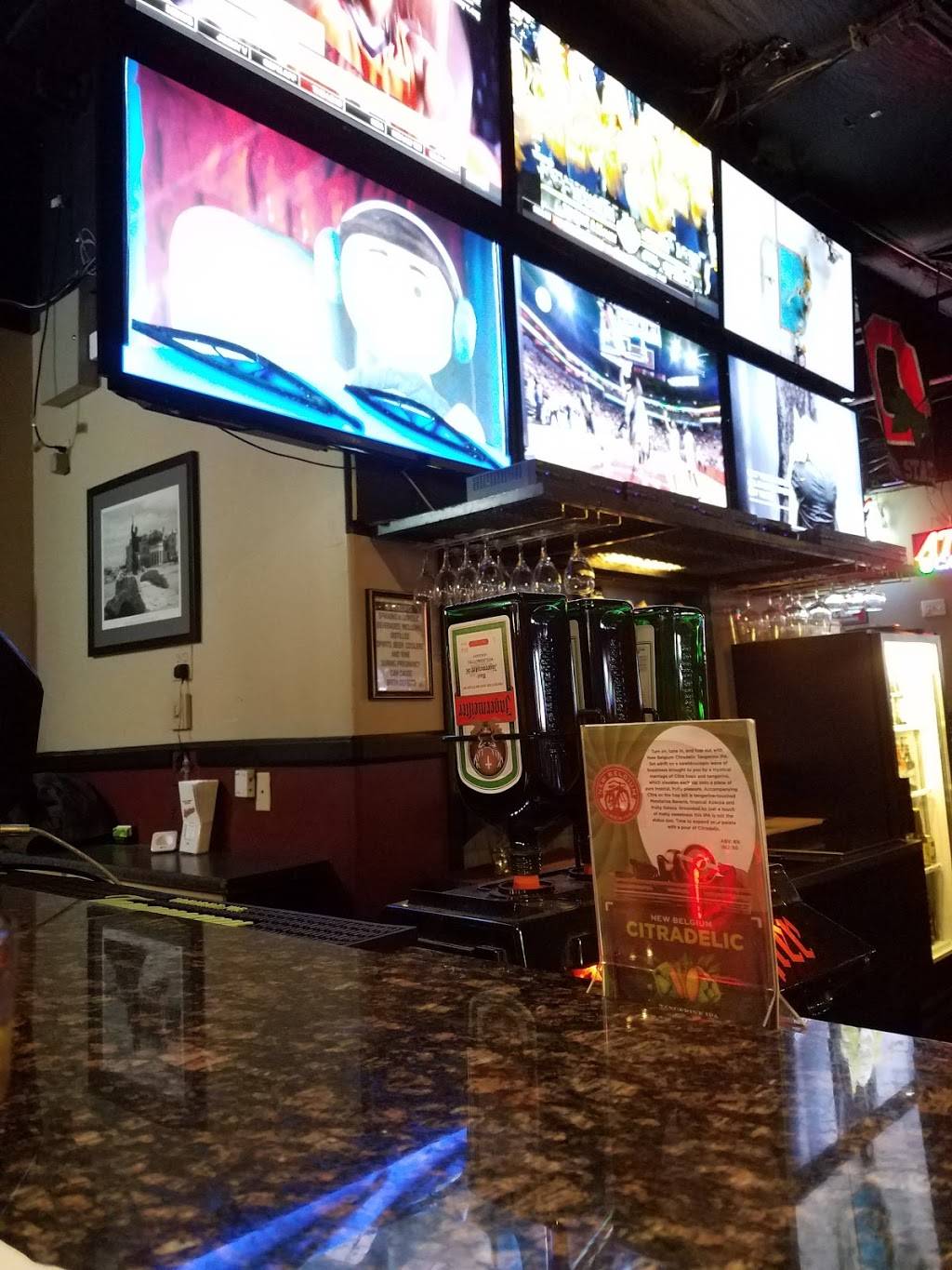 Bleachers Sports Grill | restaurant | 15410 S Mountain Pkwy # 109, Phoenix, AZ 85044, USA | 4807594034 OR +1 480-759-4034