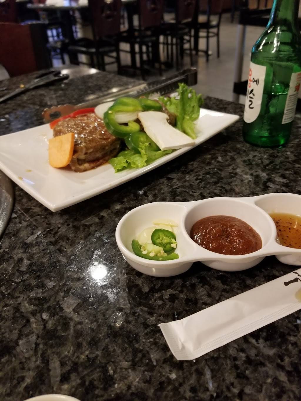 Checkers | restaurant | 829 NW Broad St, Murfreesboro, TN 37129, USA | 6156057655 OR +1 615-605-7655