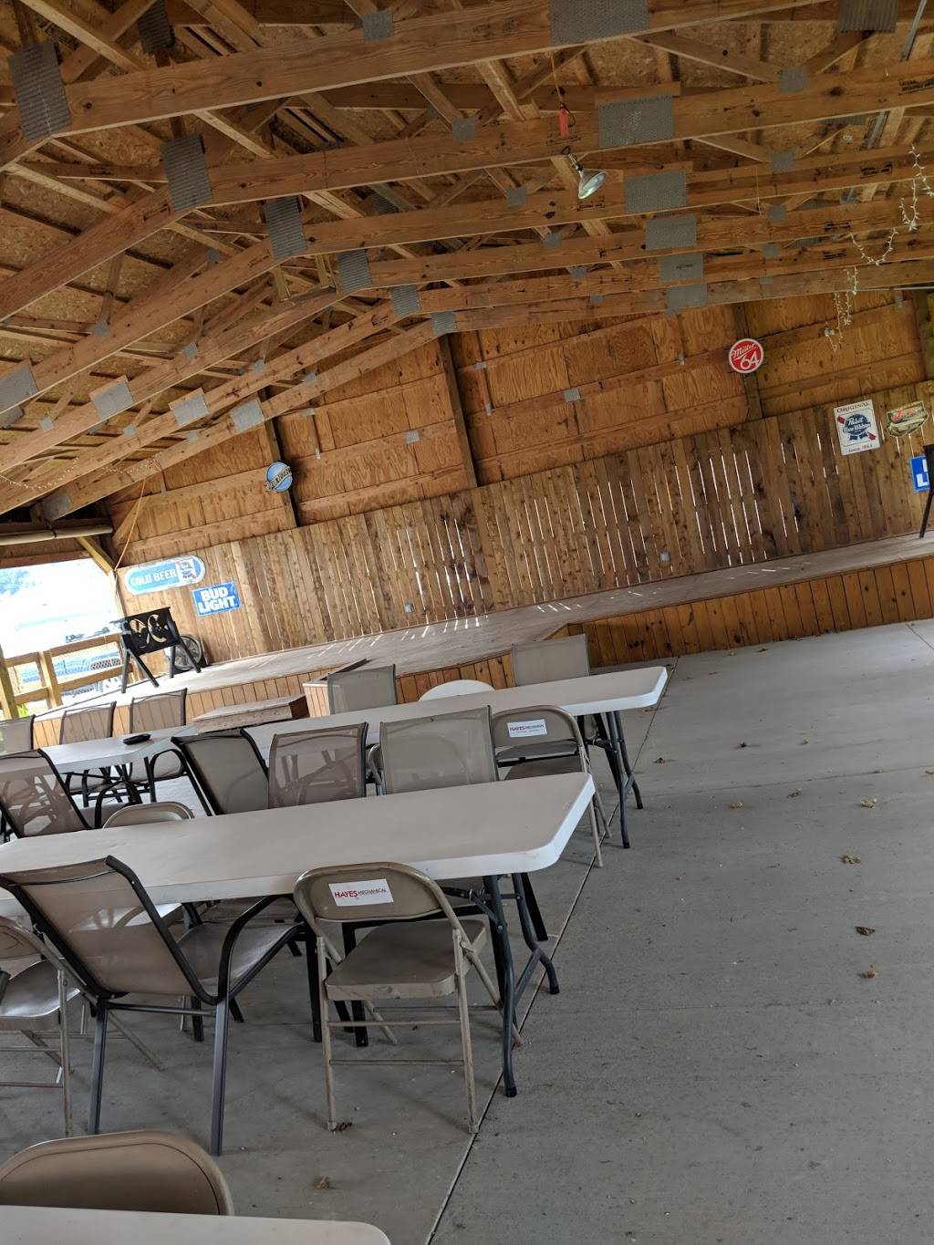 Gunsmoke Grill | restaurant | 249 East, IL-71, Cedar Point, IL 61316, USA | 8154464017 OR +1 815-446-4017