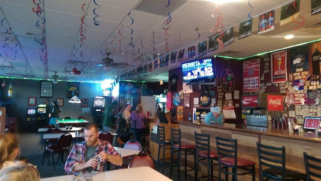 Vernon Bar & Grill | restaurant | 3025 Mt Vernon Rd SE b, Cedar Rapids, IA 52403, USA | 3193663617 OR +1 319-366-3617