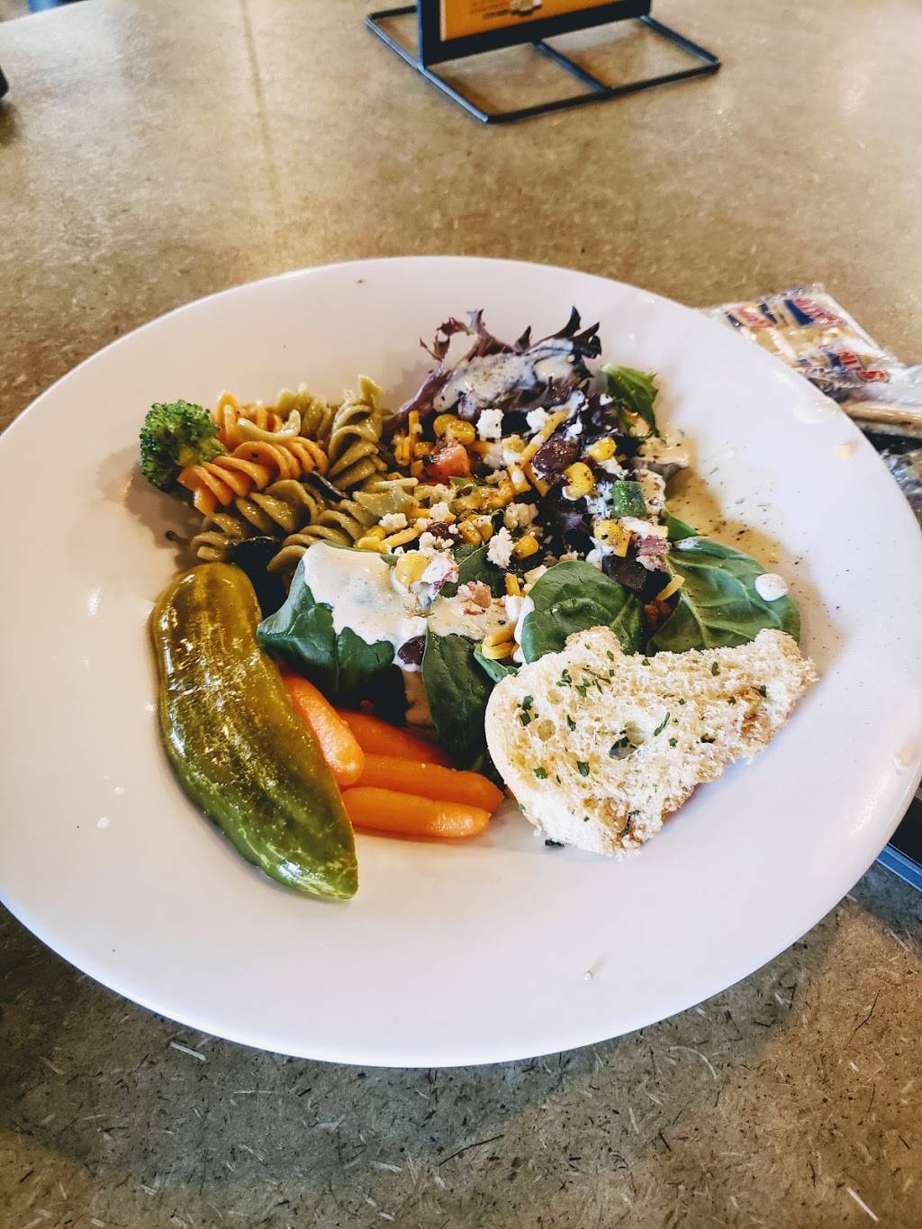 Jasons Deli | restaurant | 16451 Corporate Commerce Way, Fort Myers, FL 33913, USA | 2394663354 OR +1 239-466-3354