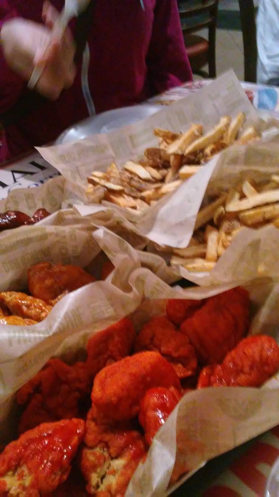 Wingstop | restaurant | 4428 S Pulaski Rd, Chicago, IL 60632, USA | 7738474747 OR +1 773-847-4747