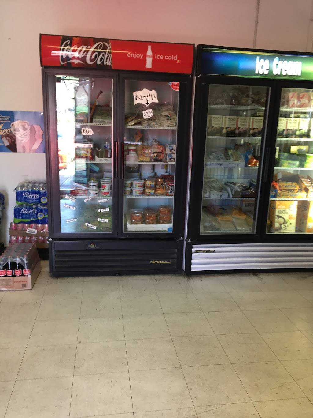 Asian Market and Sushi Bar | restaurant | 5700 Dyer St # E, El Paso, TX 79904, USA | 9155641113 OR +1 915-564-1113