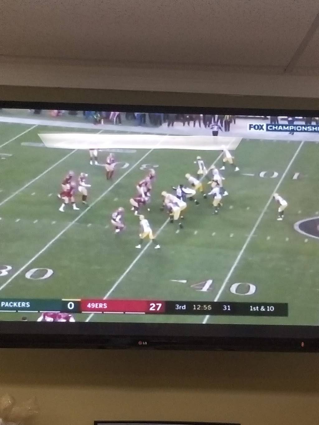 The Crawfish King | restaurant | 1055 U.S. 49 Frontage Rd Suite E, Richland, MS 39218, USA | 7692510723 OR +1 769-251-0723