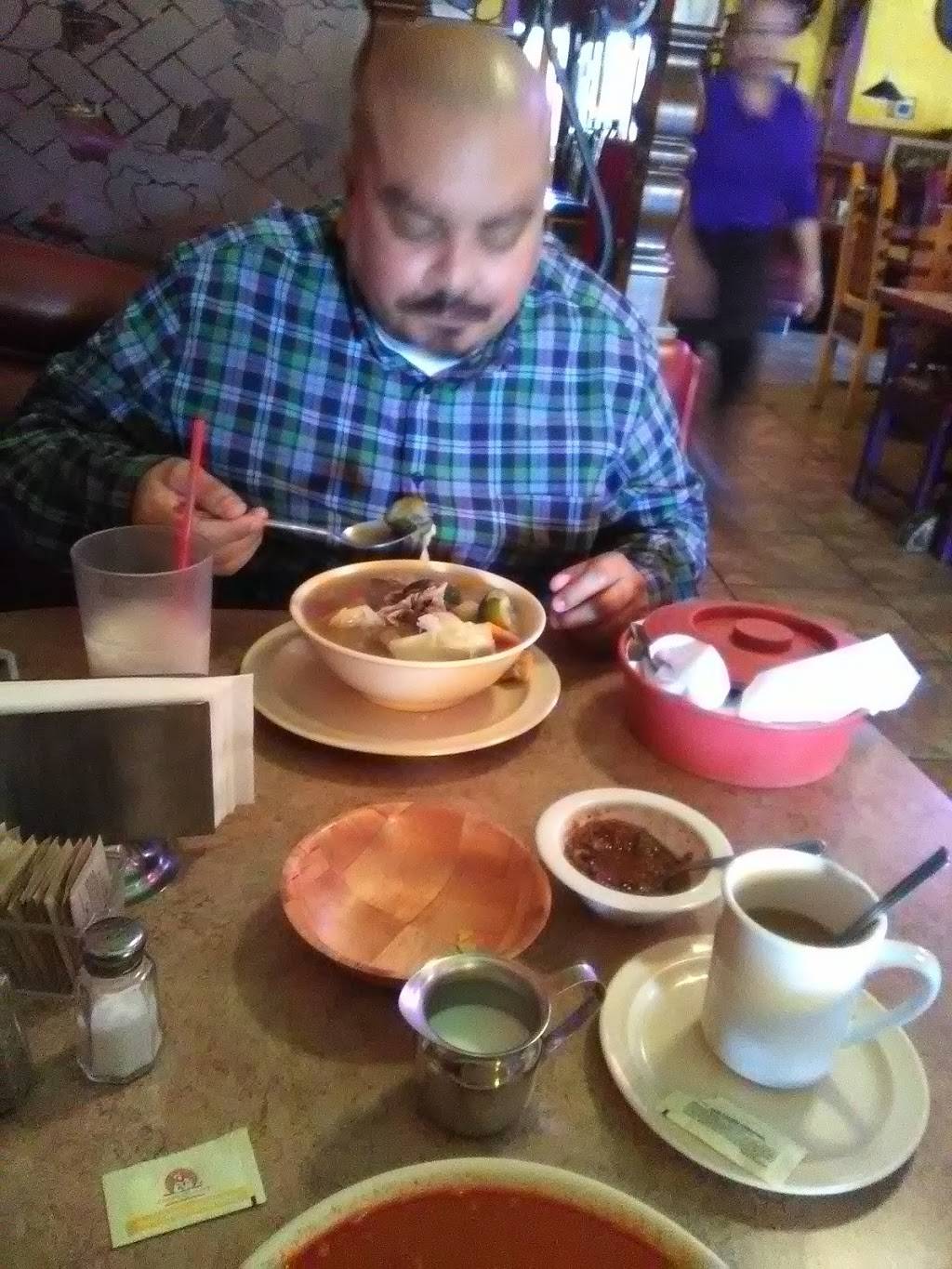 Las Flautas Restaurant | restaurant | 2715 East Cesar E Chavez Avenue, Los Angeles, CA 90033, USA | 3232635215 OR +1 323-263-5215