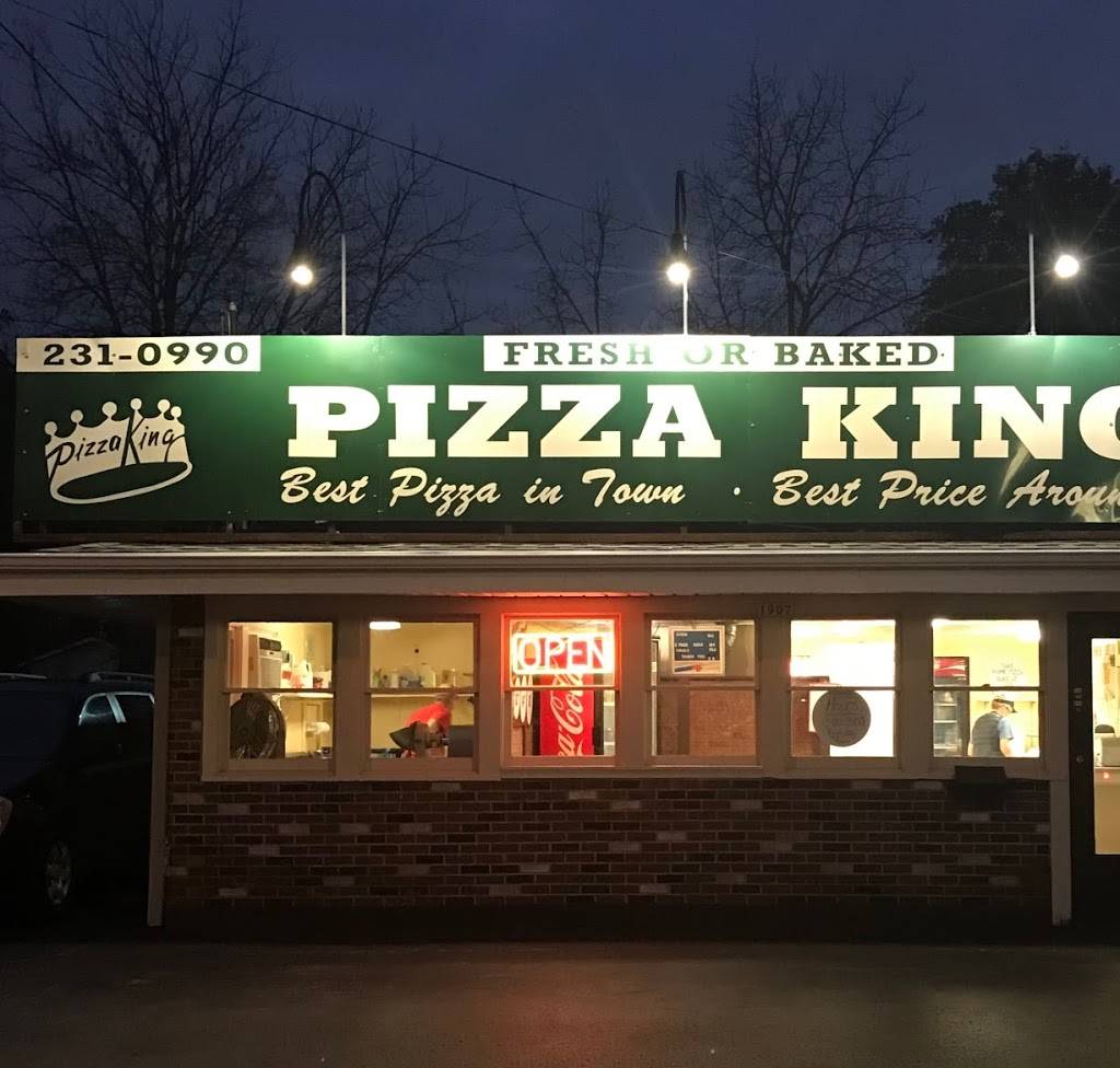 Pizza King Fresh Pizza | restaurant | 1907 W Murdock Ave, Oshkosh, WI 54901, USA | 9202310990 OR +1 920-231-0990