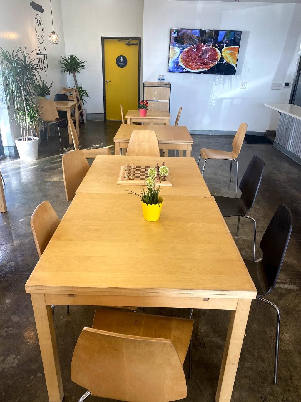 Roti Fresh Indian Grill | restaurant | 1042 N Mountain Ave #1a, Upland, CA 91786, USA | 9095790021 OR +1 909-579-0021