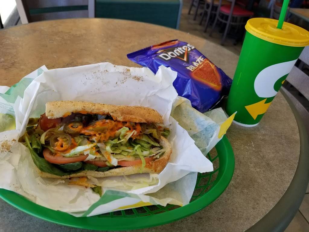 Subway | restaurant | 2200 N Arizona Ave #7, Chandler, AZ 85225, USA | 4809637177 OR +1 480-963-7177