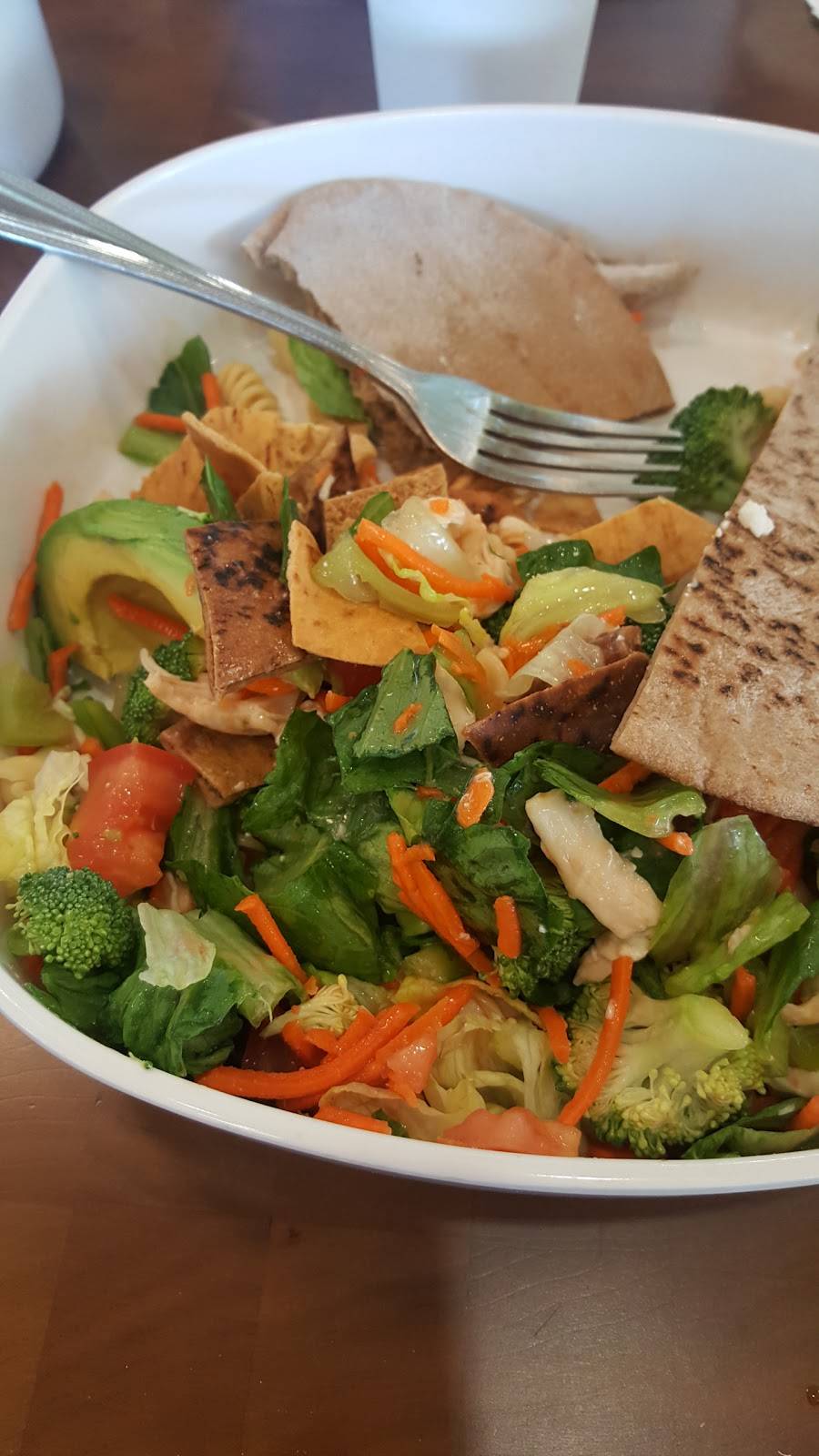 California Chicken Cafe | restaurant | 15601 Ventura Blvd, Encino, CA 91436, USA | 8187898056 OR +1 818-789-8056