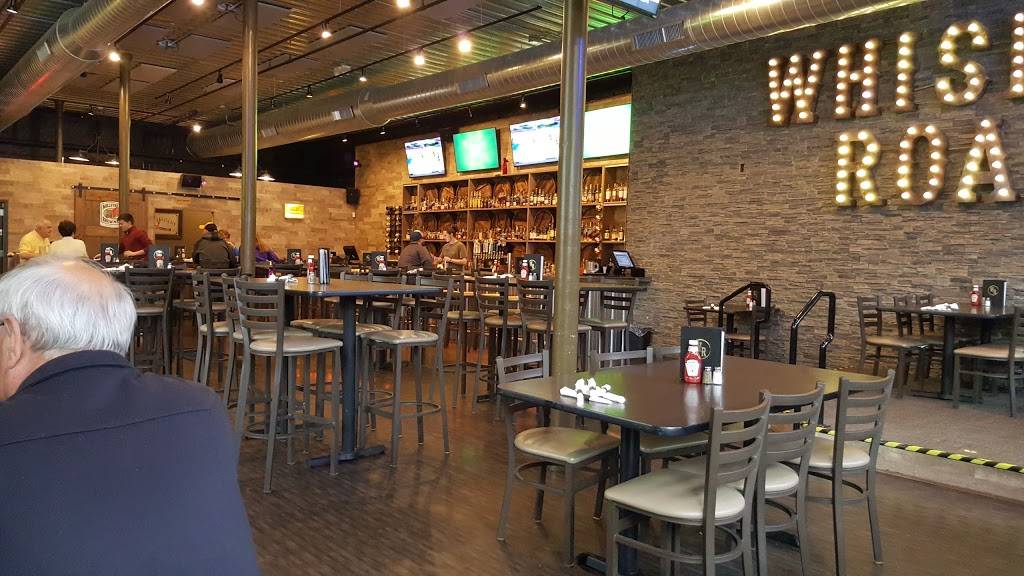 Whiskey Road Tavern & Grill | restaurant | 402 Main St, Cedar Falls, IA 50613, USA | 3192771244 OR +1 319-277-1244