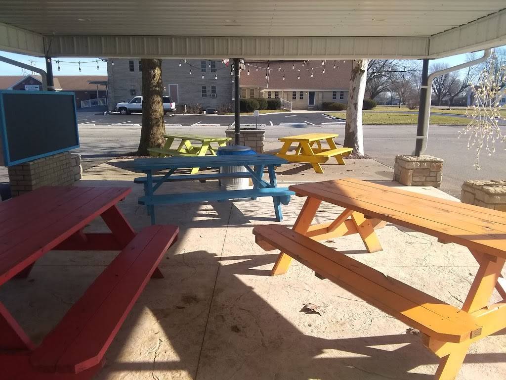 Hydration Station | restaurant | 113 N Maple St, Greentown, IN 46936, USA | 7655073001 OR +1 765-507-3001