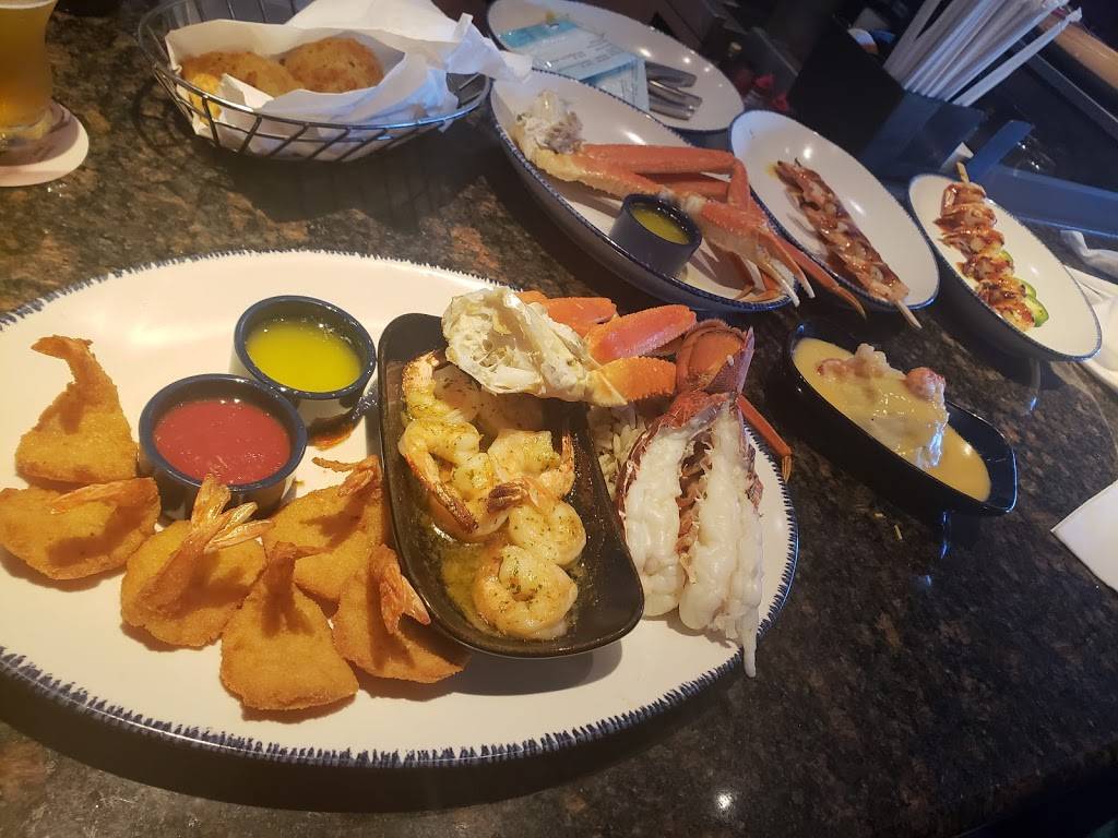 Red Lobster | restaurant | 5774 N Wayne Rd, Westland, MI 48185, USA | 7343267655 OR +1 734-326-7655