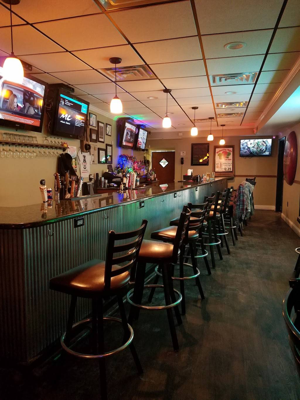 JDs Junction | restaurant | 15 Mill St, Middletown, PA 17057, USA | 7176168952 OR +1 717-616-8952