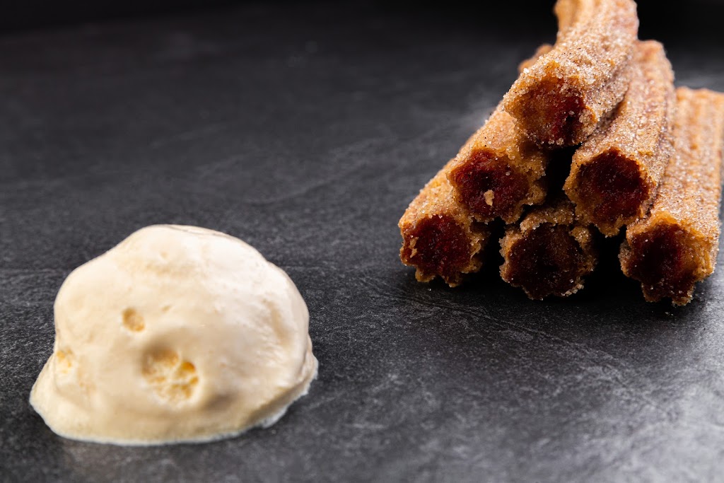 Bajas Fresh Grill 2 | restaurant | 651 Metacom Ave, Warren, RI 02885, USA | 4012451110 OR +1 401-245-1110