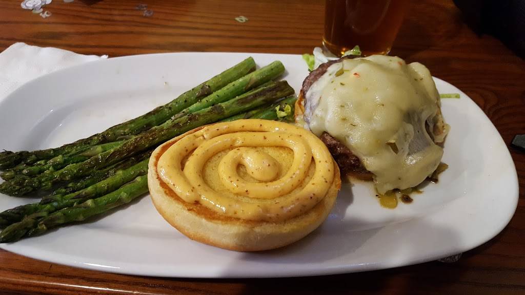 Flipdaddys Brilliant Burgers & Craft Beer Bar | restaurant | 12071 Mason Montgomery Rd, Cincinnati, OH 45249, USA | 5136772337 OR +1 513-677-2337