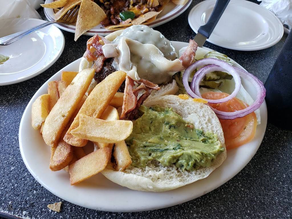 Chubbys Diner | restaurant | 3108 E Gettysburg Ave, Fresno, CA 93726, USA | 5592274402 OR +1 559-227-4402