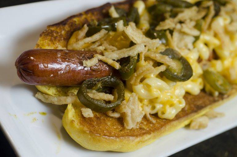 Garfields | restaurant | 1 County 50 Rd W, Harrow, ON N0R 1G0, Canada | 2262070418 OR +1 226-207-0418