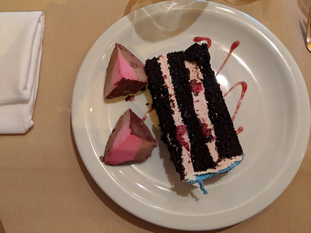 La Toscana | restaurant | 165 Main St E, Milton, ON L9T 1N7, Canada | 9056938345 OR +1 905-693-8345