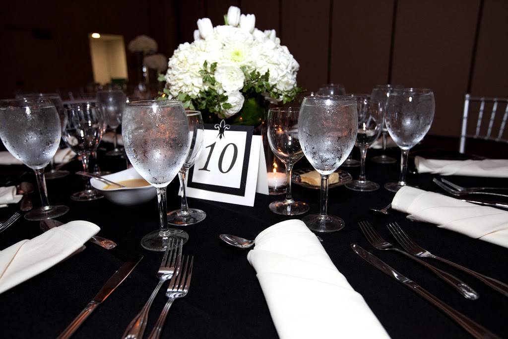 Balabusta Catering | restaurant | 5521 Reseda Blvd #106, Tarzana, CA 91356, USA | 8183443417 OR +1 818-344-3417